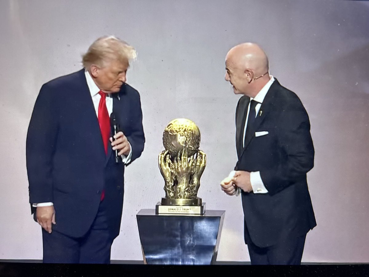 Minky Worden tweet media