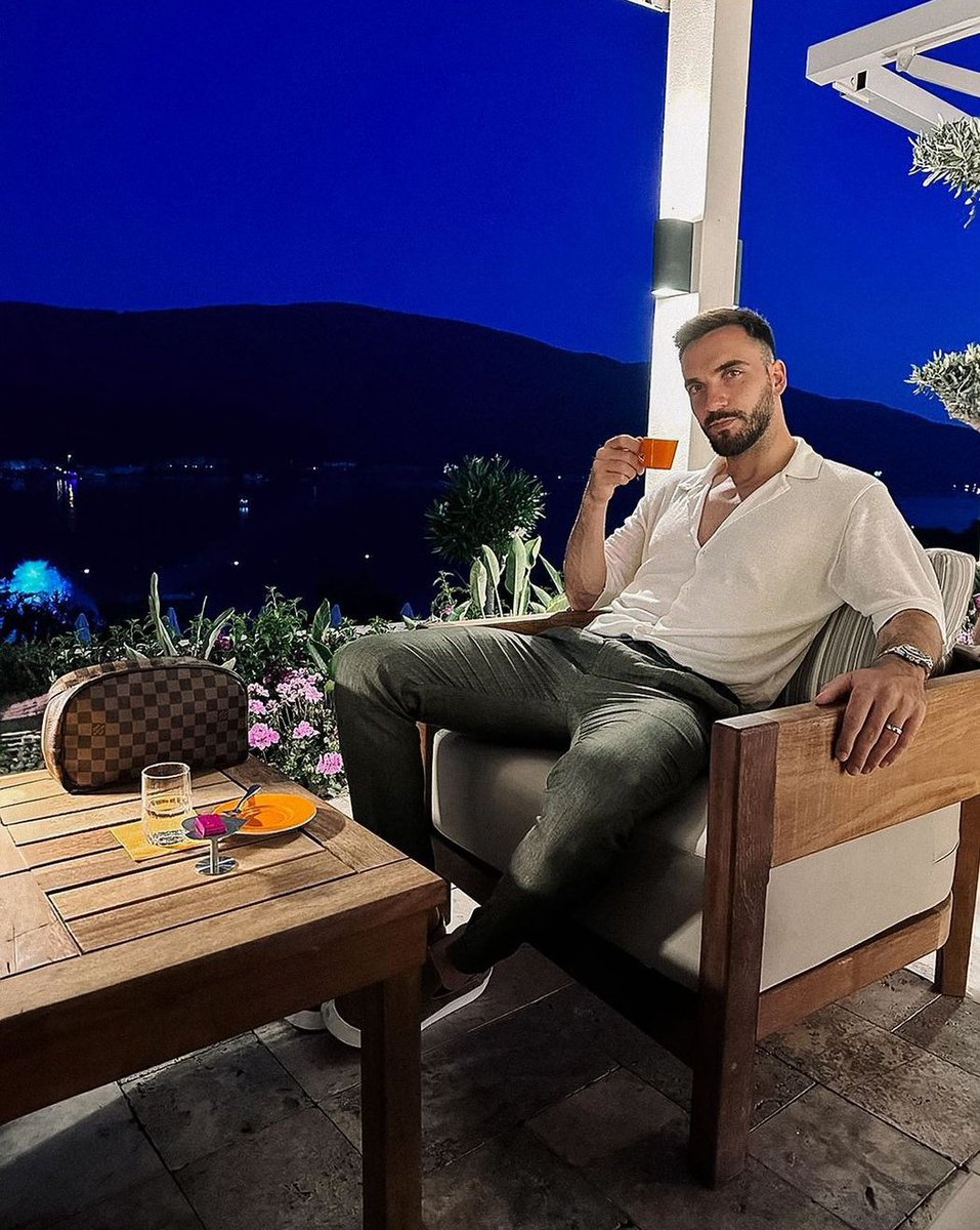 Mr. Zuverlässig ☕

#F95S04