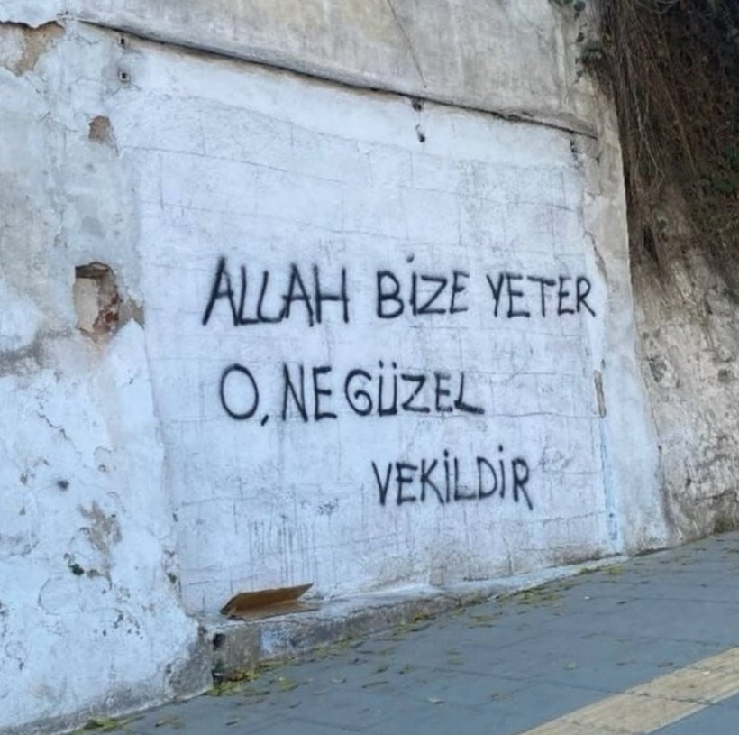 merveniizZ21's tweet photo. "Kim Allah'a dayanıp güvenirse Allah ona yeter."

~Talak Suresi, 3 https://t.co/sjXgkiFQ0E