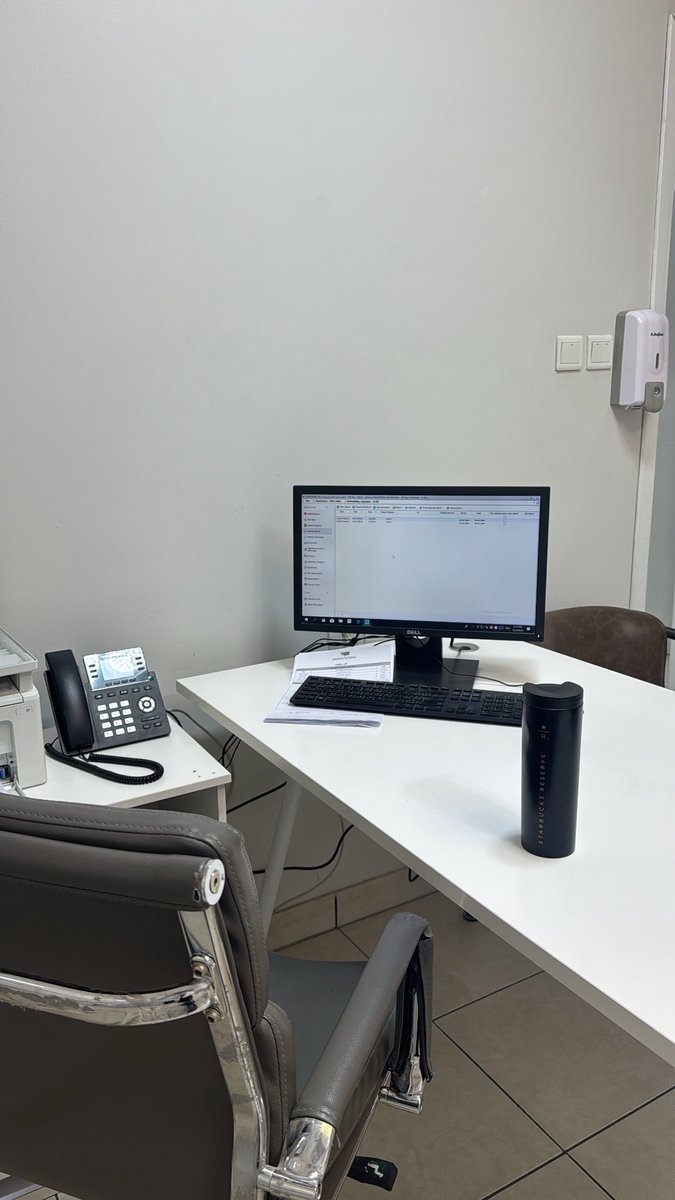 لَمْياء tweet media