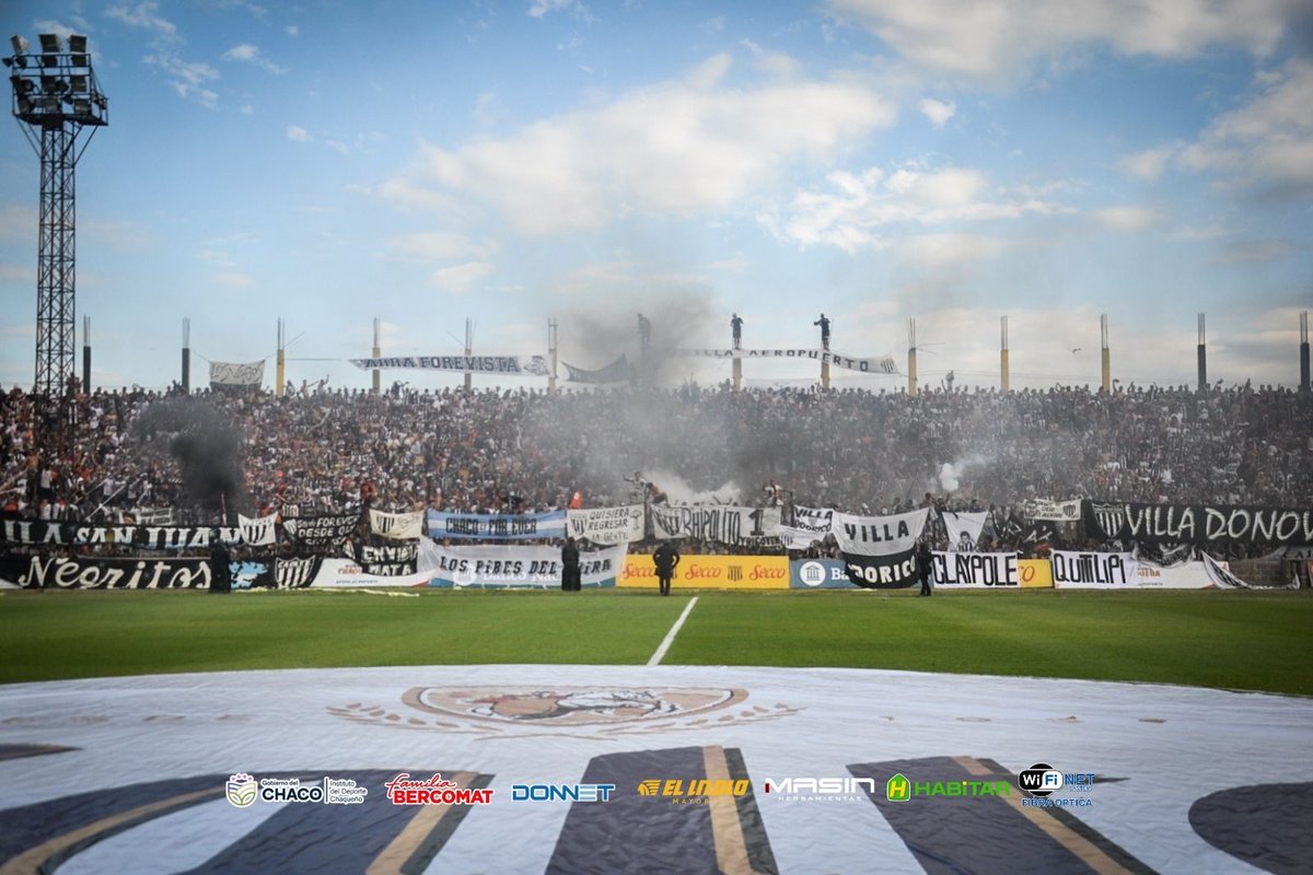 ⌛ A 4 años de la peregrinación más grande del nordeste argentino 

✊🏽 Fuimos, somos y seremos. CHACO ES FOR EVER. 

⭐ 5 de diciembre para toda la vida. #VamosNegro🏁