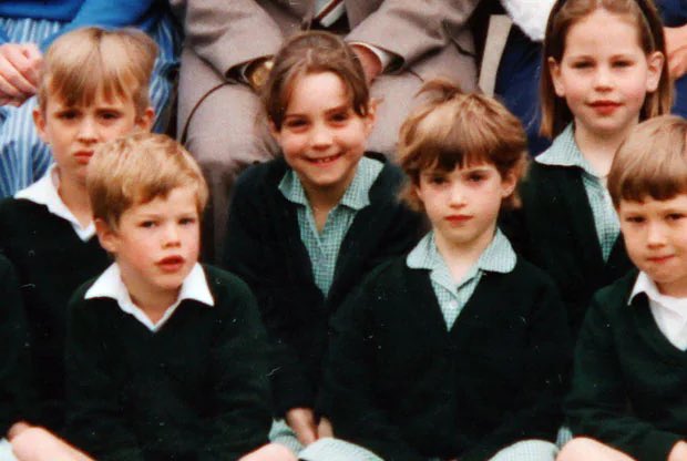 regalmonarchist's tweet photo. Omg baby 😭 he is literally his mom https://t.co/QRXjO3mZnF