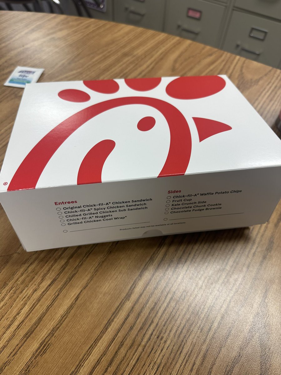 What an awesome Friday lunch! Thanks <a href="/MJEjags/">Jenks Elementary</a>