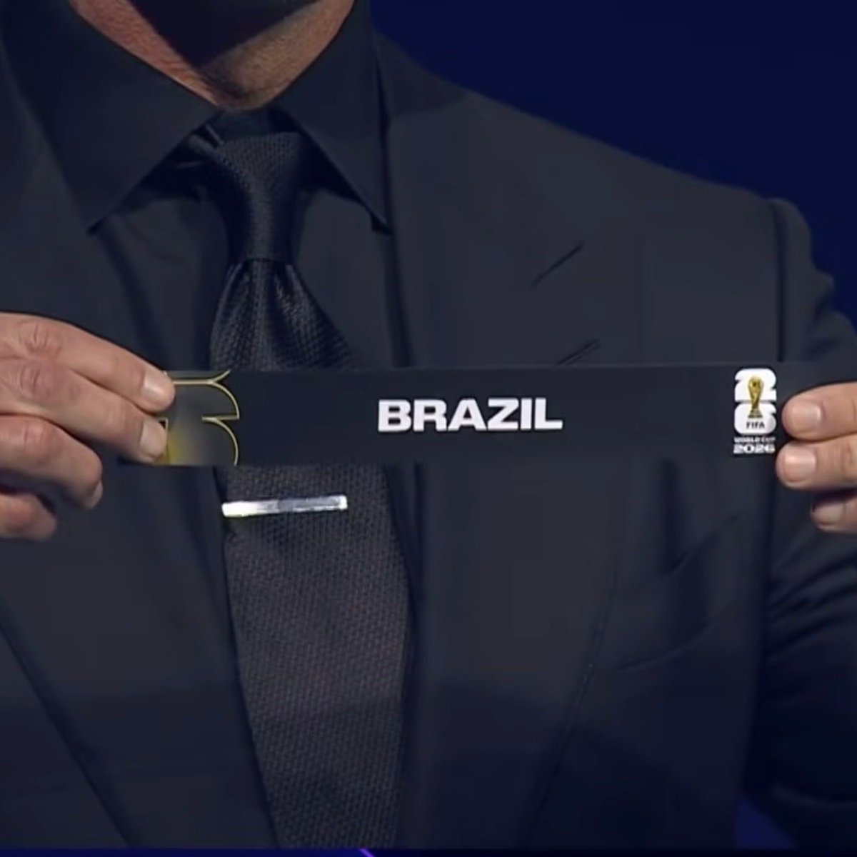 updatecharts's tweet photo. Brasil é a seleção CABEÇA DE CHAVE do Grupo C da Copa do Mundo de 2026.

🏳️‍🌈: Brasil é o boygroup FAVORITO da Chave C para VENCER as subcategorias no GRAMMY Awards. https://t.co/GDIdjIHwBF