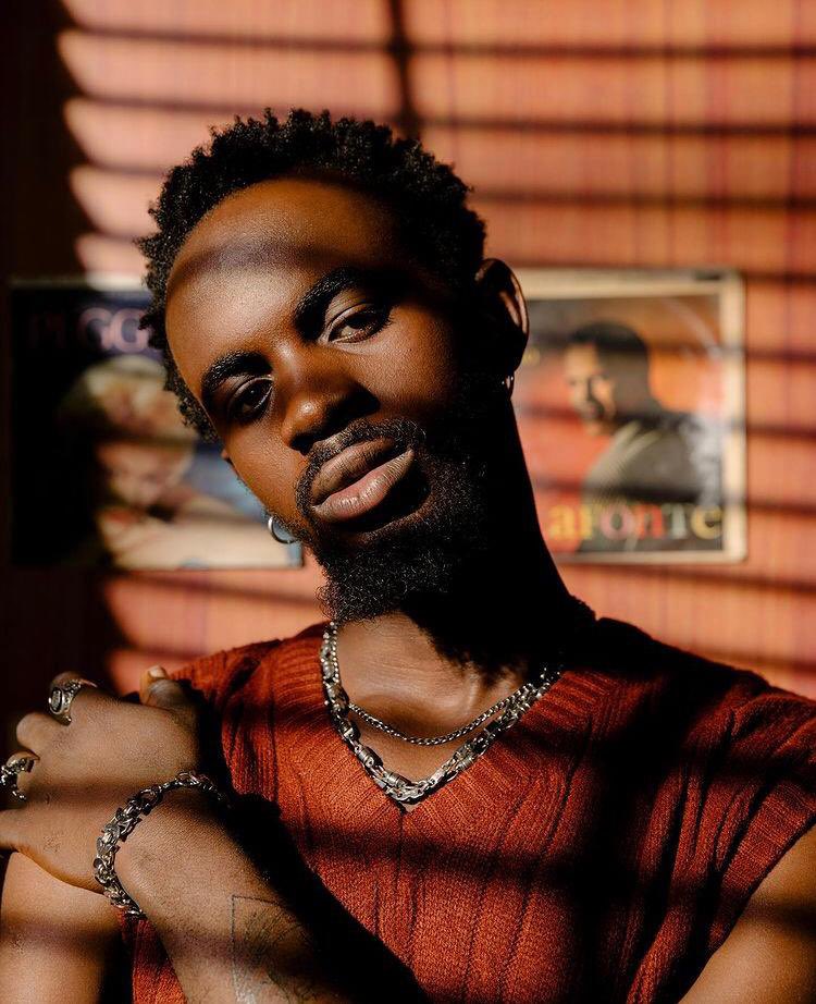 TuneStats's tweet photo. JUST IN🚨

Black Sherif’s “The Villain I Never Was” is eligible for PLATINUM in Nigeria for sales of over 50,000. https://t.co/t2YQ3fBL9J