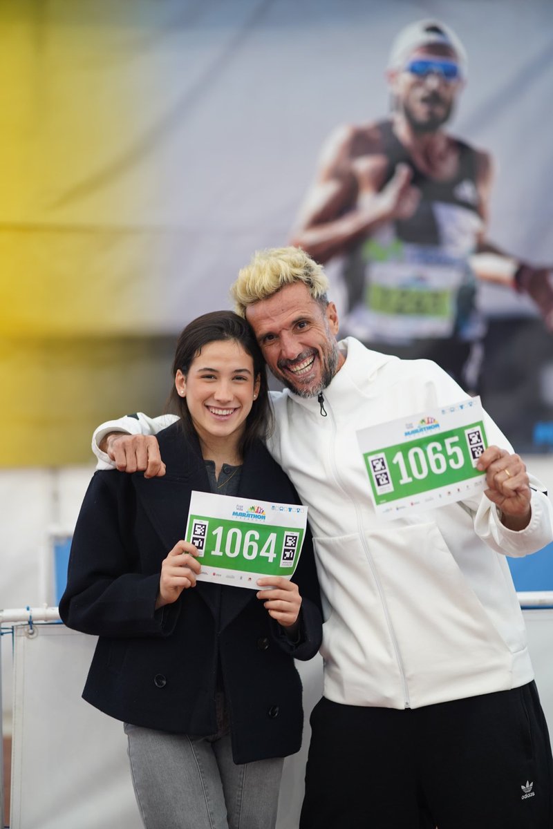 Mañana compartimos línea de salida!❤️
Espero que sea la primera de muchas más.❤️❤️
De momento 10k <a href="/LanzMarathon/">Lanzarote Marathon</a> 
Vamooooooos!🔥
#amorinfinito