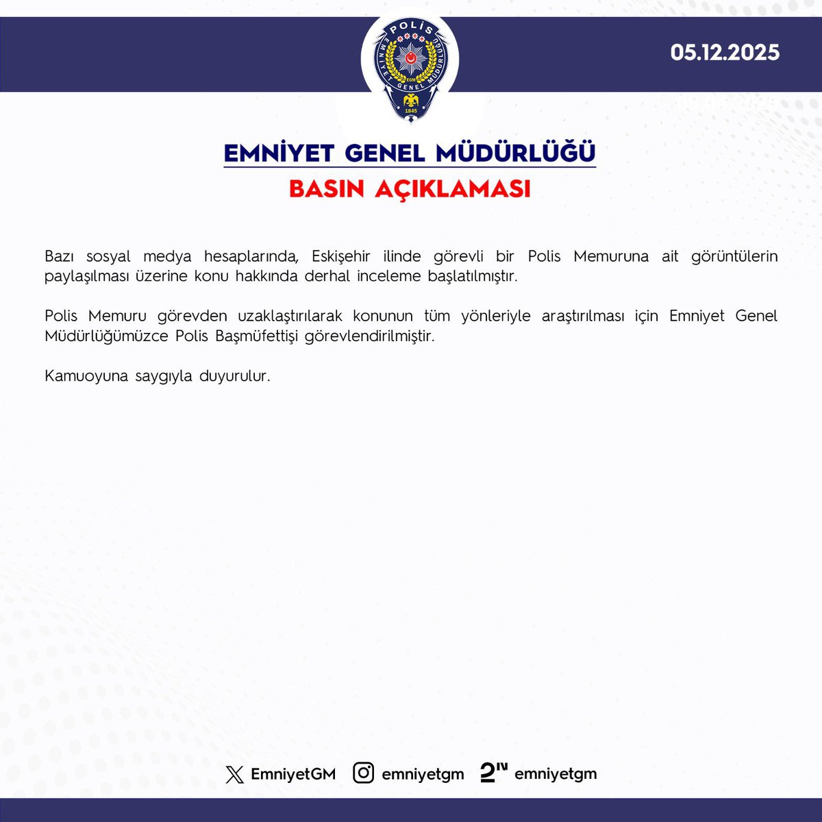 celiklrecep's tweet image. Şerefli Türk Polisimizin yanındayım!
#PolisiminYanındayım 
#PolisimeDokunma 
 #PolisineSahipÇık Türkiye 🇹🇷