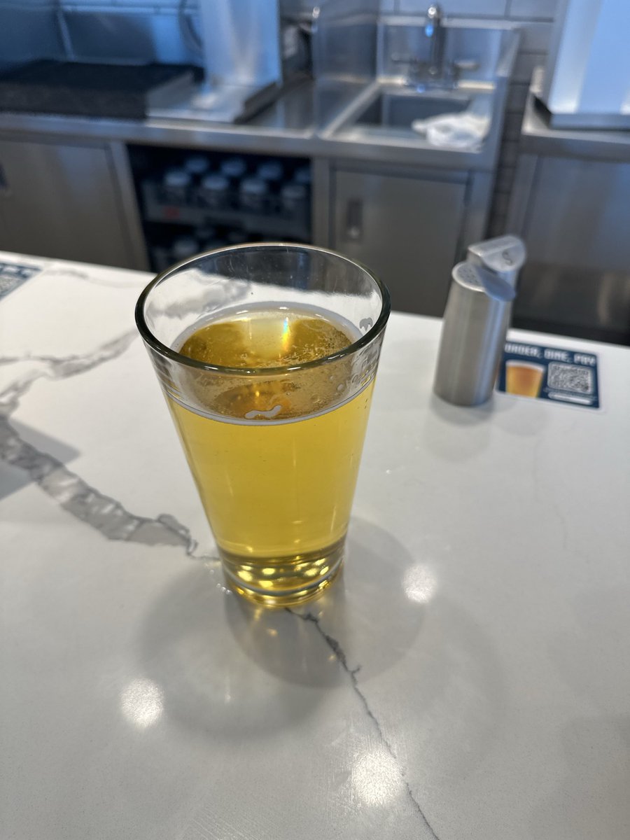 DarnellPrince16's tweet photo. That sip made me wanna skullfuck a bearcat https://t.co/VGWLra6uwt
