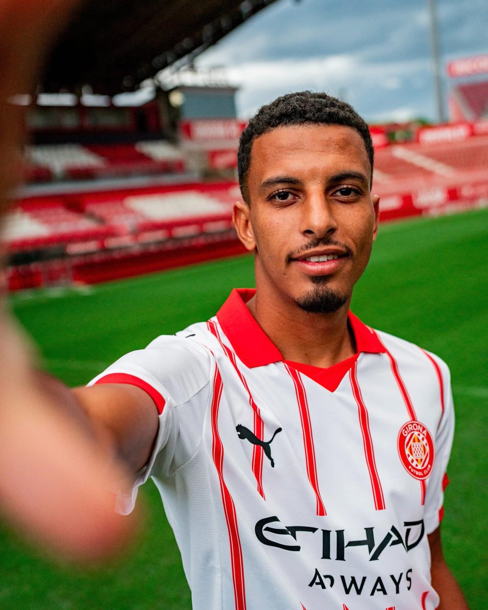 SofianeArbeloa's tweet image. Prépare tes reins et ta retraite vieux père, l’hôpital coûte cher aux US. @Casemiro