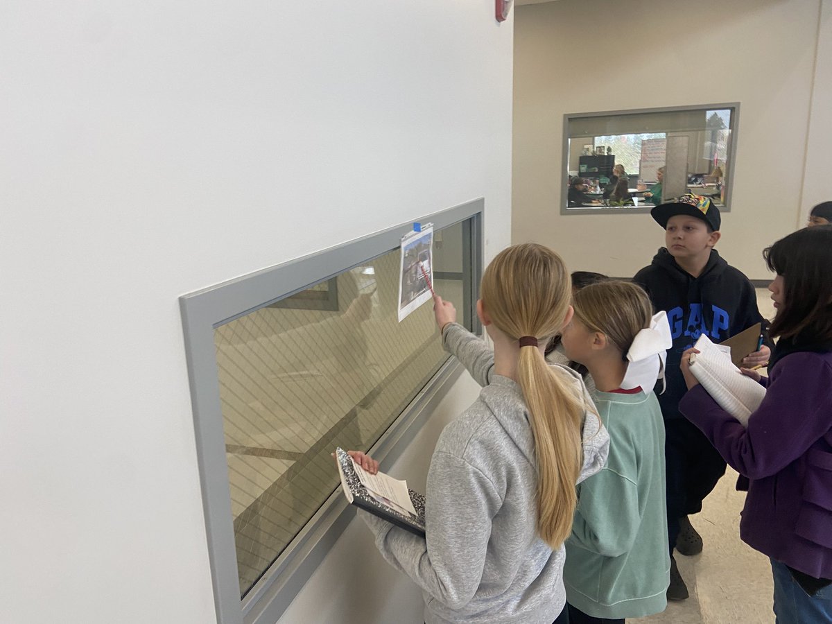 Exhibition provocations?? Ss had an opportunity to analyze various images and discuss “what frustrated them and felt unfair.” #burtonexperience <a href="/BurtonSchools/">Burton Schools</a> <a href="/Guerrerotweets/">Rosa Guerrero</a>