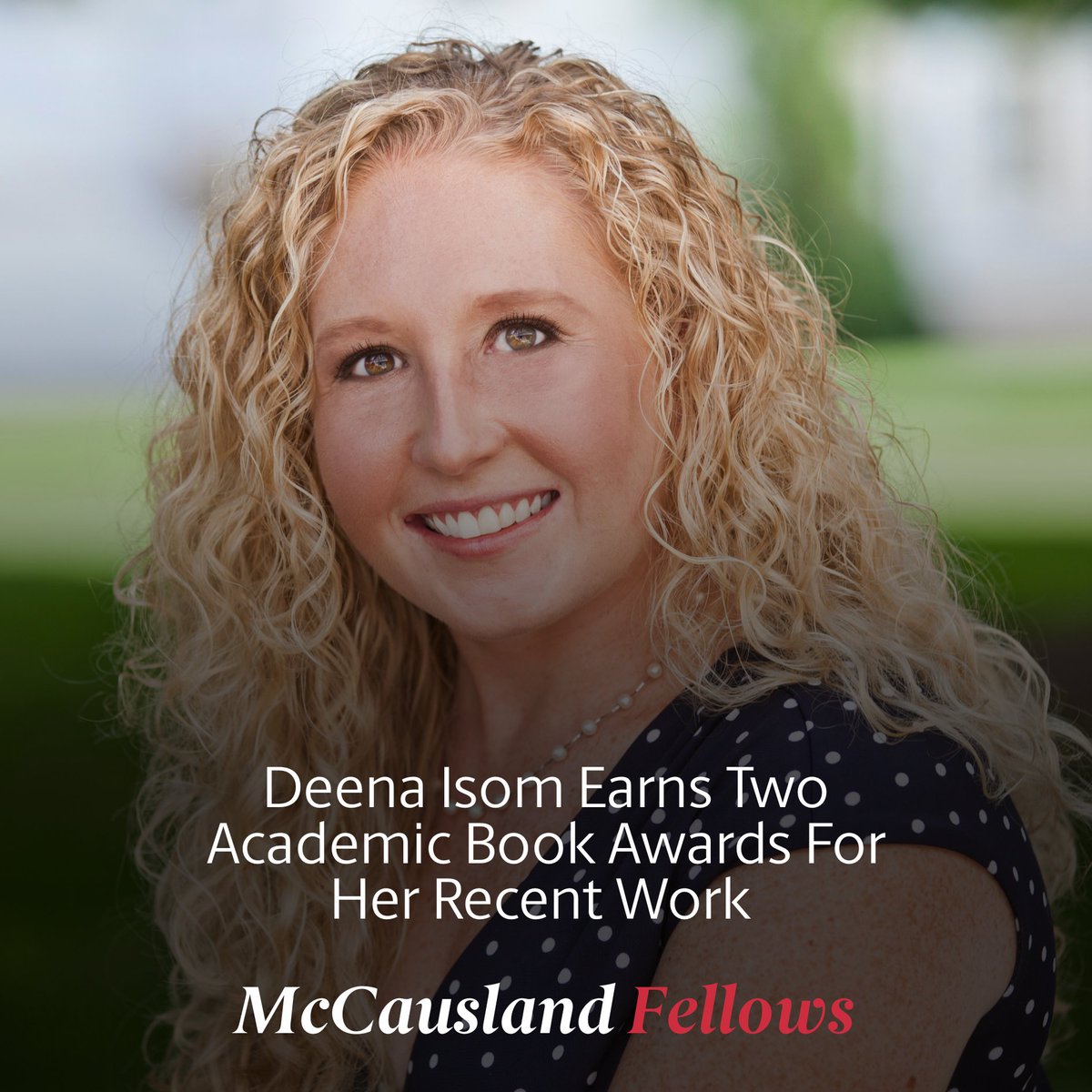 UofSC_CAS's tweet photo. Congrats to @UofSCAFAM professor Deena A. Isom. 

She recently won awards from @ASCRM41 and @MidSouth_Soc for her book, "Gratuitous Angst in White America," which provides a novel perspective of race and the criminal justice system.

Learn more: https://t.co/RoFUNhXnS4 https://t.co/eaXKPxeuV7