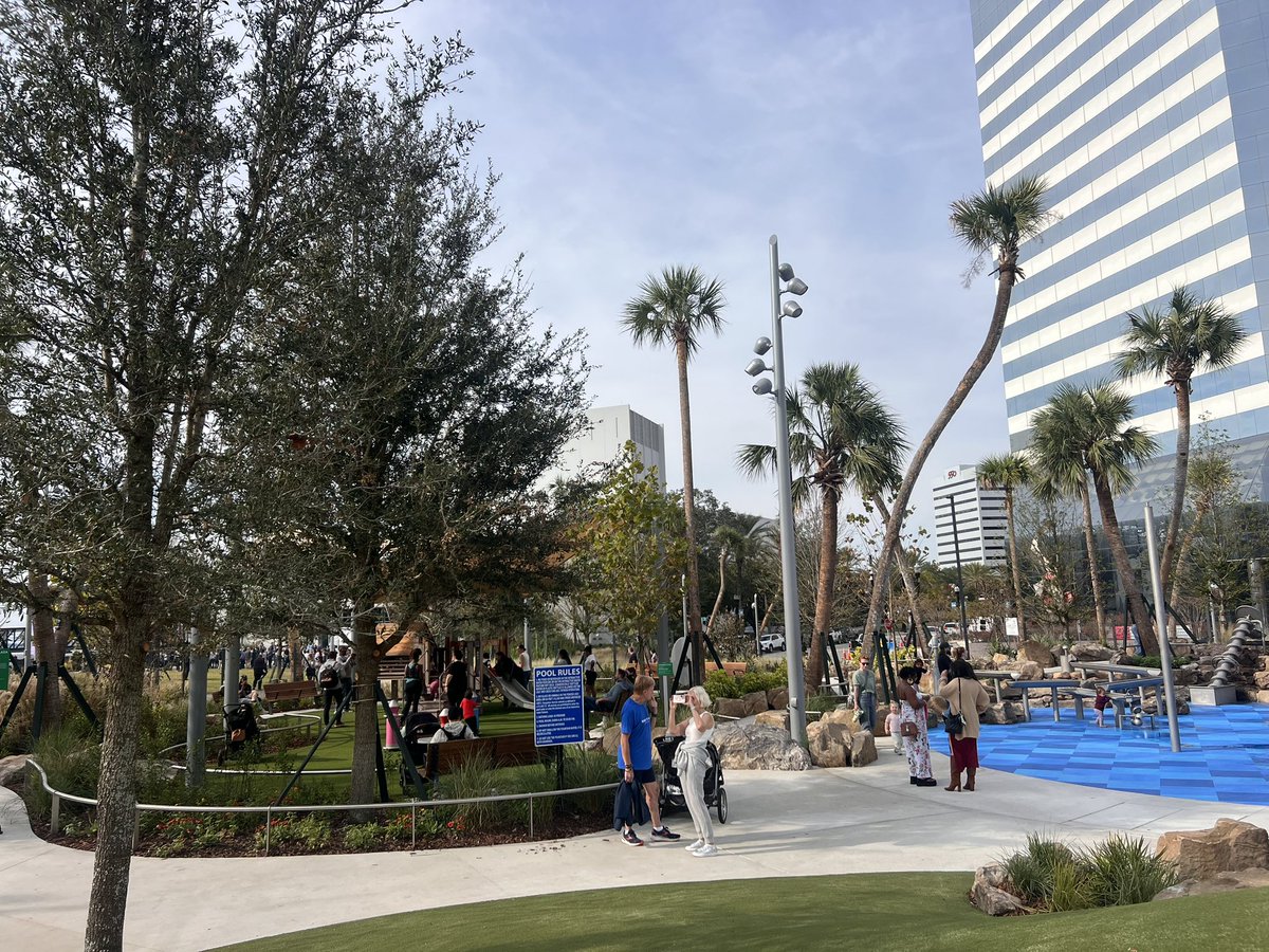 AllADG_'s tweet photo. The new Riverfront Plaza Park is officially OPEN! 🌿✨ 

We loved seeing this project come to life at the ribbon-cutting this morning. Go check it out and enjoy this beautiful new community space!

@CityofJax @jaxparks #DowntownJax #PublicSpaces #Parks #DTJax https://t.co/2J1Z89G2LC