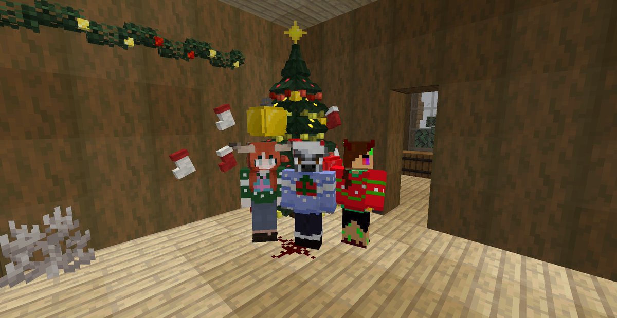 We love to see all the people participating in the weekly tasks of the server! 

Take a look at even more of these Vacationers setting up for the holidays!!

#HolidaySMP