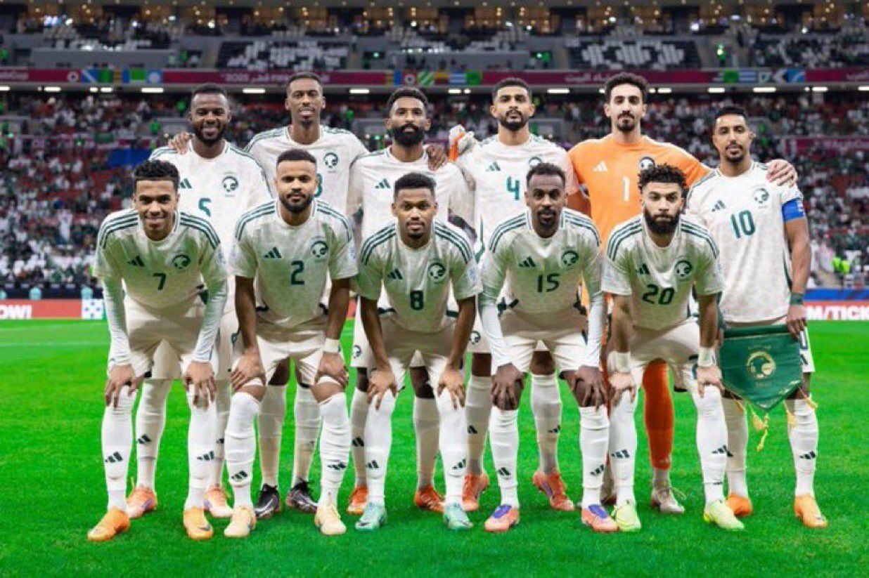 ع اج ل المنتخب السعودي يقع في المجموعة الثامنة. إلى جانب إسبانيا والأوروجواي 