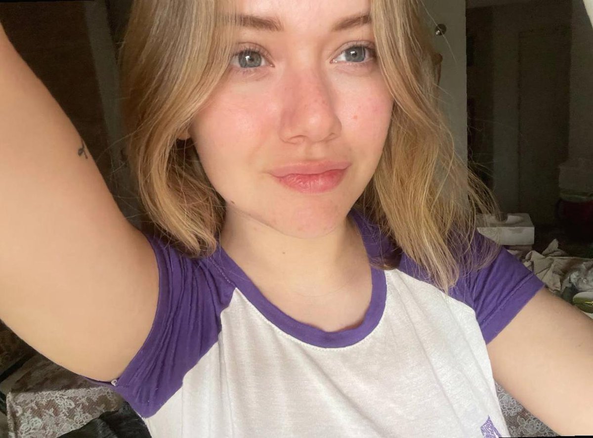 Match720r's tweet image. texting him "wyd" 12 times like i'm training for a marathon