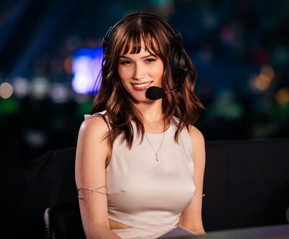 Rosalie♡ tweet media