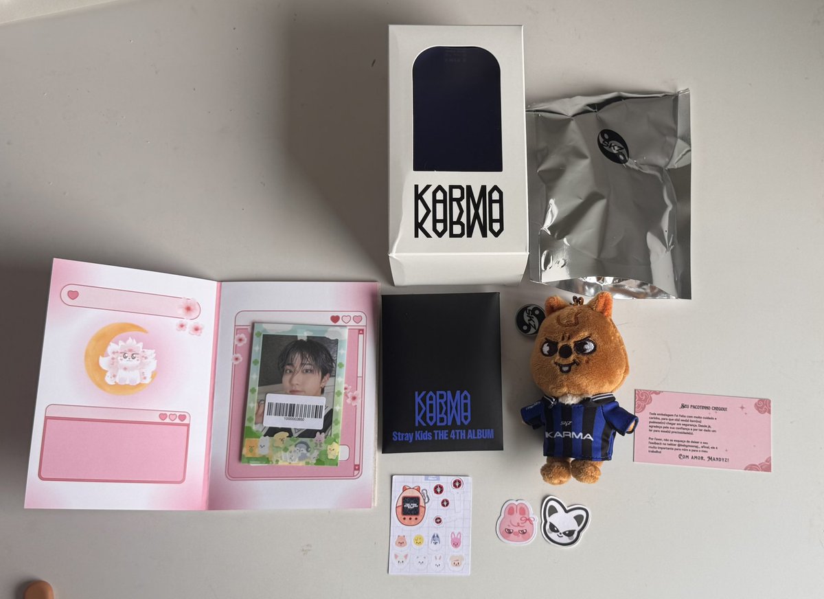 Sunshine_2401's tweet photo. Feedback EXTREMAMENTE positivo para @babymoonpj_!
Essa foi minha segunda compra com a Mandyz e, mais uma vez, deu tudo super certo. Ela é extremamente organizada, atenciosa e sempre nos mantinha atualizadas, nunca deixando a gente no escuro. A embalagem chegou perfeita, tudo + https://t.co/GMYEzOjhc4