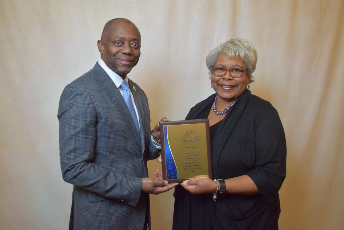 TruckersChMS's tweet photo. Not only was Ms. Davis named the Churchland Middle School Teacher of the Year, she was also named the PPS Middle School Teacher of the Year!! Way to go, Ms. Davis!!! https://t.co/pNOjxHiXO6
