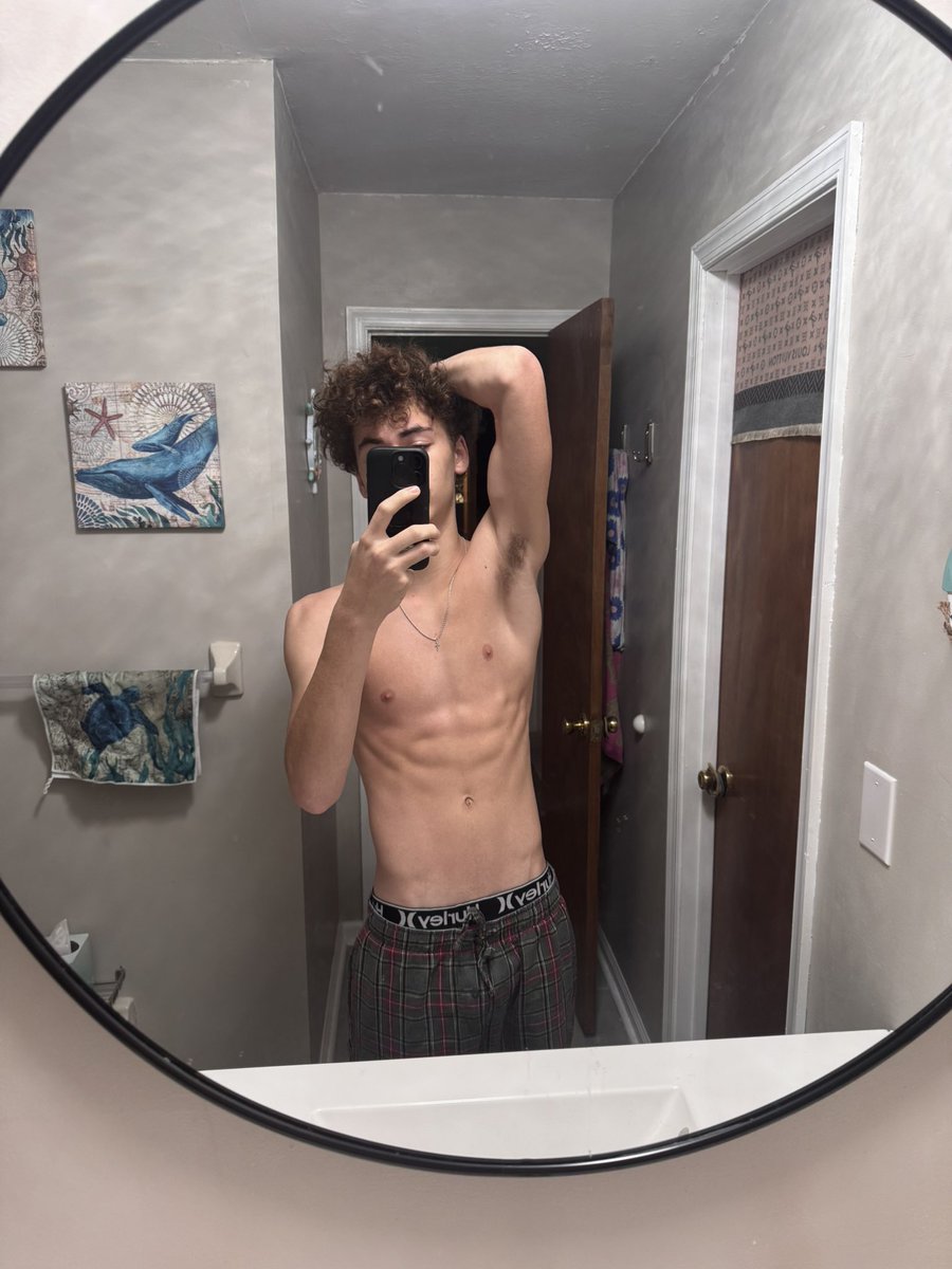 Sup losers i know you missed me😈
get serving this f@g tax friday send whats due.