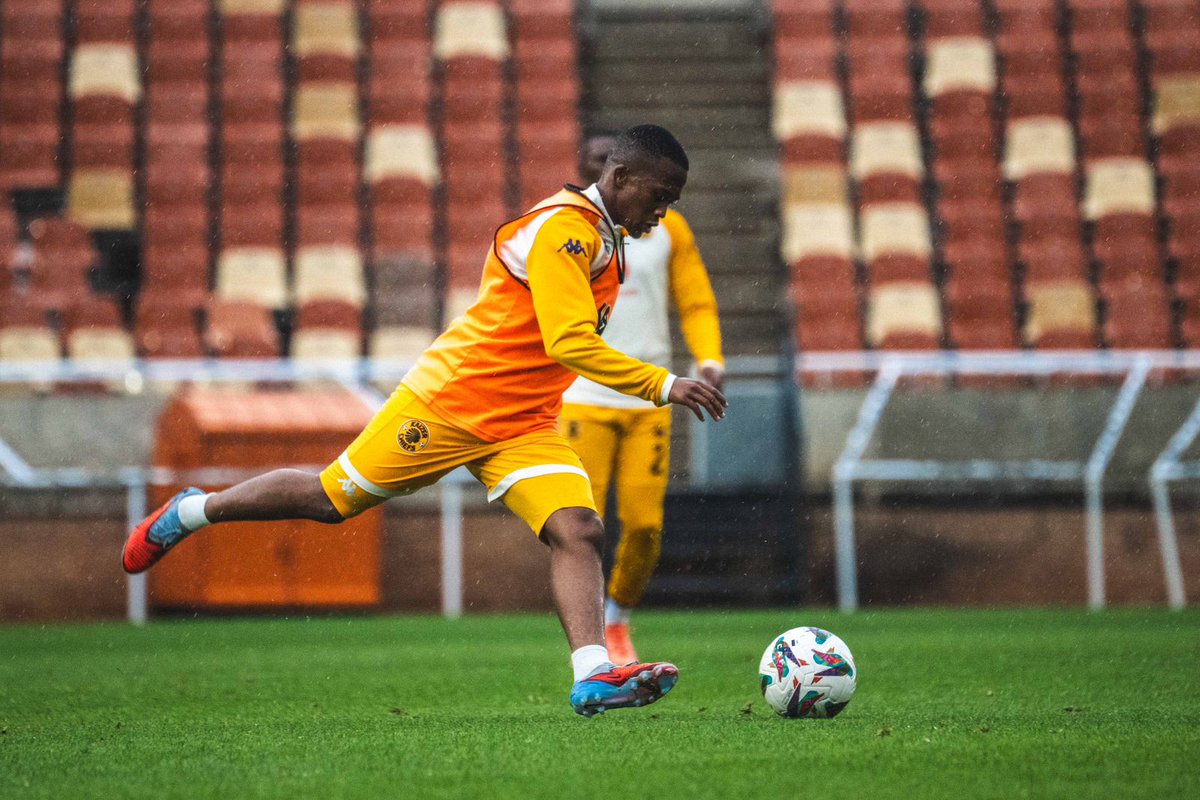 KhaizarM13's tweet image. 🔥 2026: Make History Like Shabba in 2010! 🔥Let’s bring back that magic moment and make Africa proud again! 🌍⚽❤️👏
#RoadTo2026 #ShabbaLegacy #AfricanPride #WorldCupDream