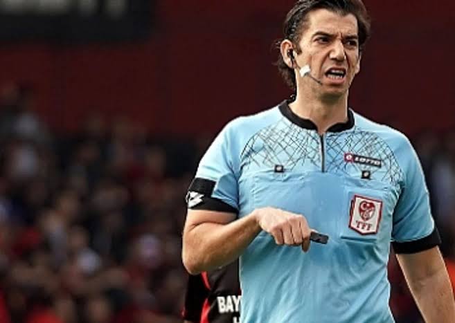 BU GECE BU ŞAHSIN HAKEMLİĞİNİ ALACAKSINIZ!