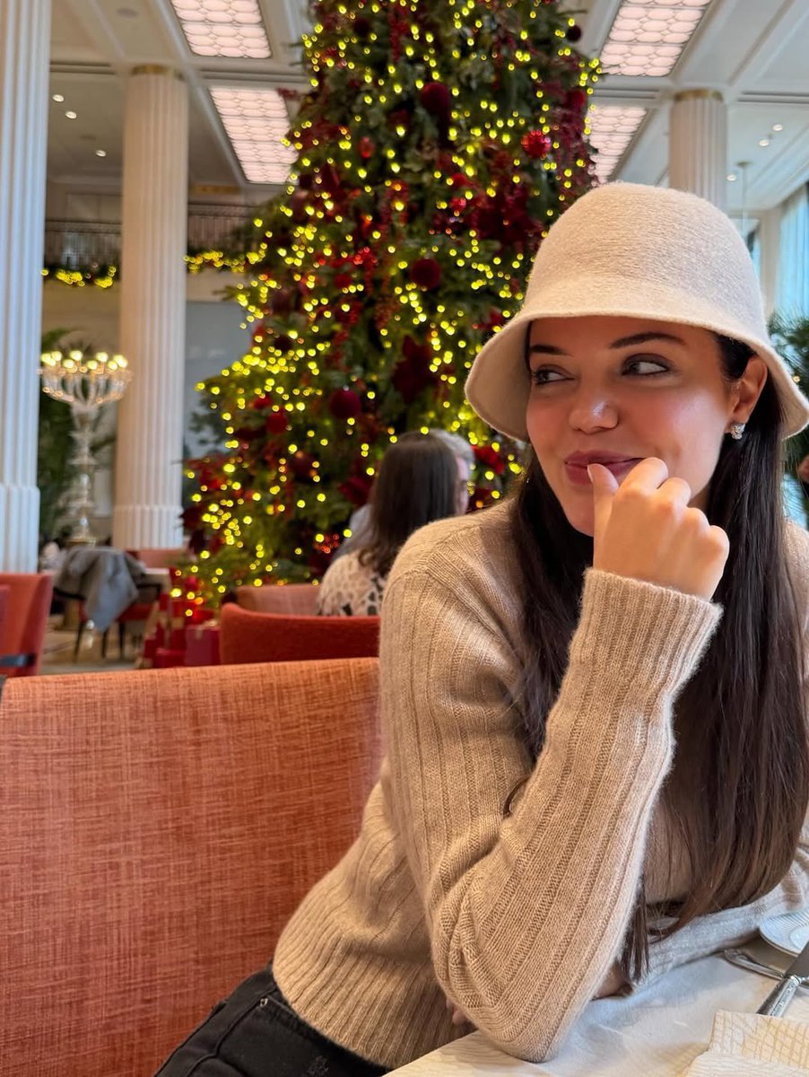 londra hilali bir başka yine yeniden