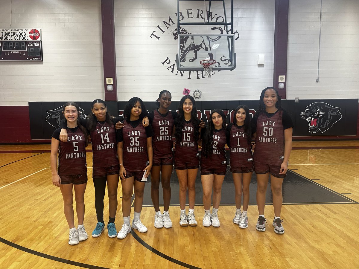 🏀📸Picture Day Swag with our 8th grade Lady Panthers!