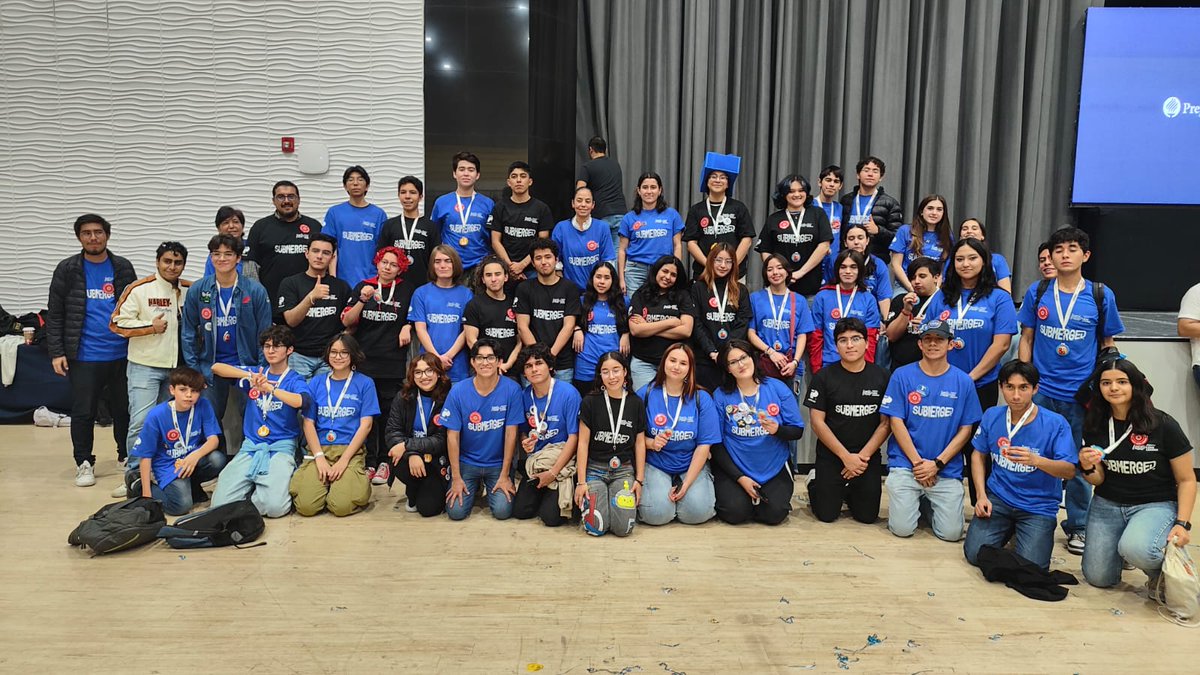 Fundación RobotiX tweet media