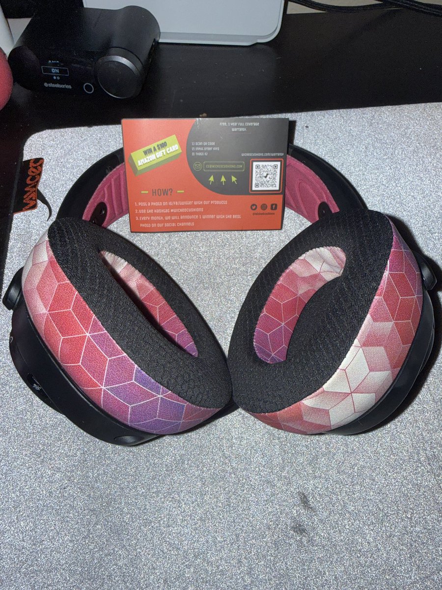 Nemes1sz's tweet image. Just got  these today and let me tell you something brother, they feel amazing. I highly recommend getting a pair from #wickedcushions
