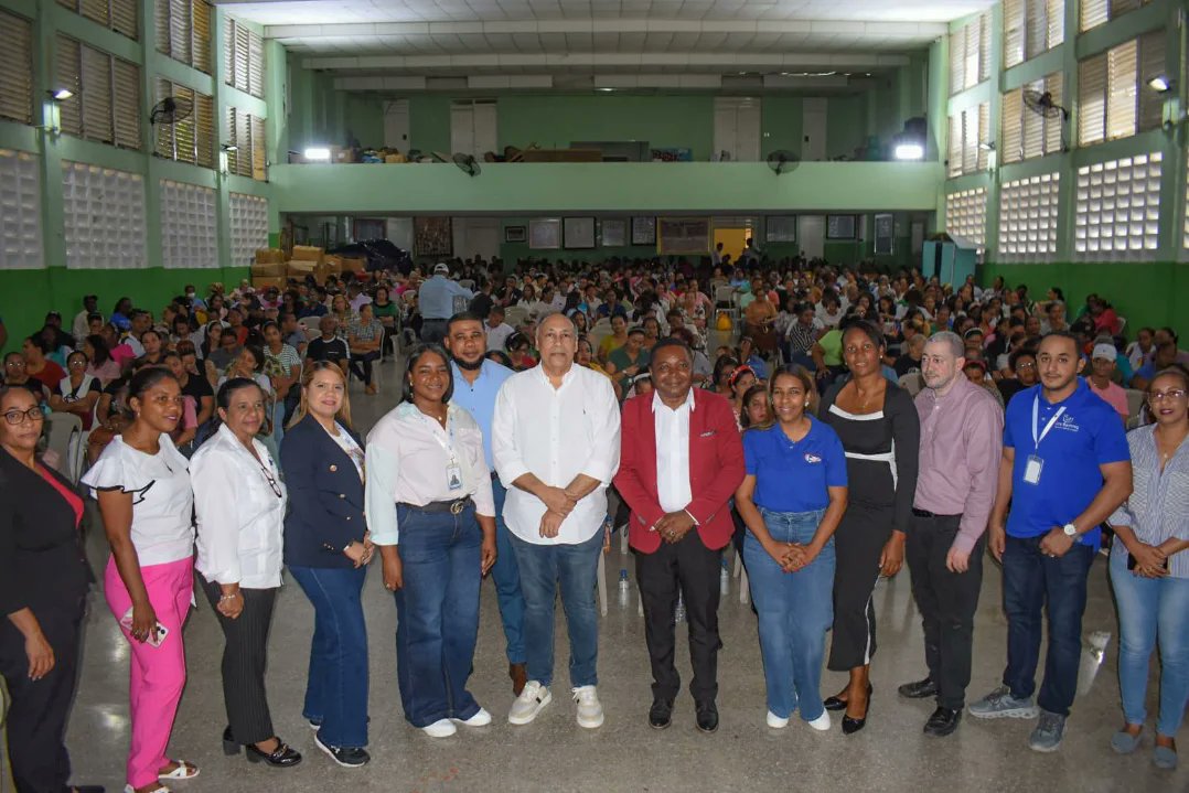 ARS SEMMA continúa presente en las jornadas de la ADP, esta vez en la Región Este

El Dr. Luis René Canaán Rojas, director ejecutivo de la Administradora de Riesgos de Salud para Maestros (ARS SEMMA), participó activamente en las asambleas de la ADP.