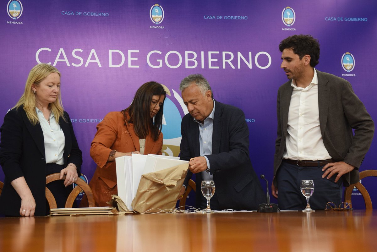 Alfredo Cornejo tweet media