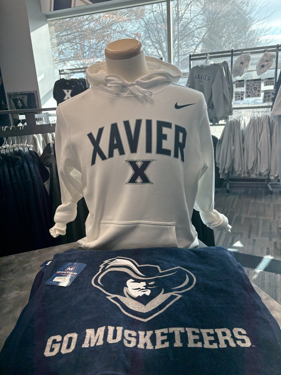 The wait is over, crosstown in finally here! Our U-Station location is open til 7:30pm. Our Cintas location opens at 4pm! Make sure to come and get your gear for the white out theme tonight! 🏀