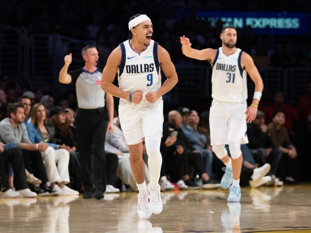 Mavs Film Room 🐴🎥 tweet media