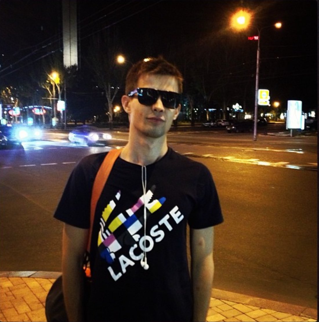 Why should Ukrainians give up their #Donetsk, #Luhansk, and #Crimea?

It is unjust that Russia 🇷🇺 occupied these Ukrainian cities, and Ukraine 🇺🇦 is being pressured to abandon them. 

The streets of Donetsk are the city of my youth. I loved there, I made mistakes there, I lived