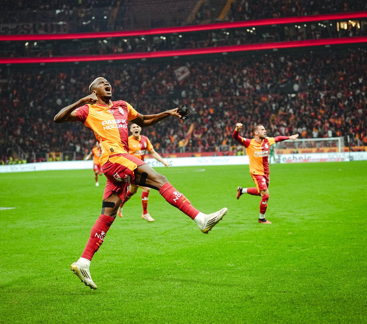 GalatasaraySK's tweet image. VICTOR “GOAL MACHINE” OSIMHEN!