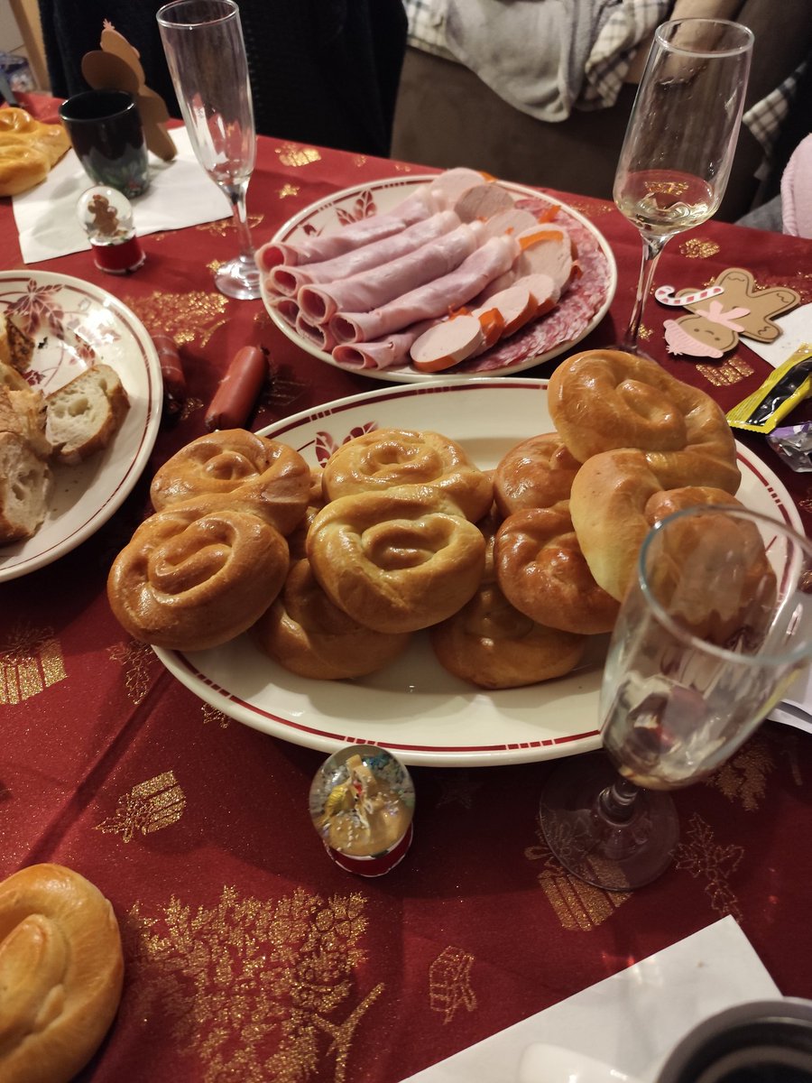 Captain Flem'akuecha tweet media