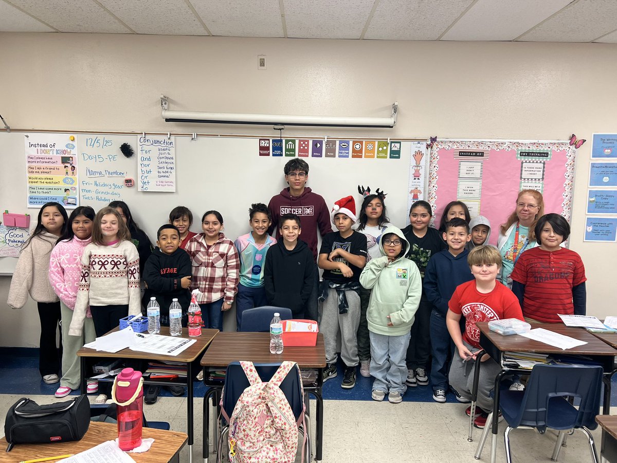 JMHS_Rams's tweet photo. RAMS READ!🐏📖
@JMHS_Soccer @JMHSoccer kicked Friday off with a story for our #FutureRams at @NISDOHT🦉@NISDLeonValley🦁 & @NISDRhodes🦖! !#RamsRead #RamFam #RamPride #BeyondTheGame @SA_Sports @NISD_Athletics @NISDMarshall @NISDMarshallLMS https://t.co/szOcauODVw