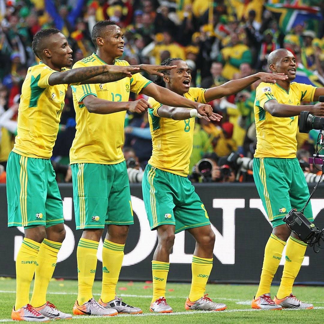 oursoccerupdate's tweet photo. FIFA World Cup Draw | Group A

🇲🇽 Mexico 
🇿🇦 South Africa 
🇰🇷 South Korea
🇩🇰 Denmark or 🇲🇰 Macedonia or 🇨🇿 Czechia or 🇮🇪 Ireland

GROUP A:

Mexico 🇲🇽 🆚 South Africa 🇿🇦 will be the opening game of the 2026 FIFA World Cup. 

#BafanaBafana | #FIFAWorldCup | #FIFAWorldCup2026 https://t.co/5vqH9CkuW2