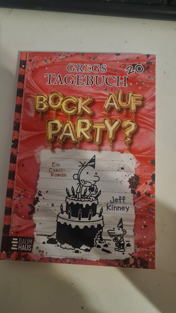 Meine Mutter schenkt mir jedes Jahr (aus Gag) zum Nikolaus das neueste Gregs Tagebuch.😂
Ich liebs