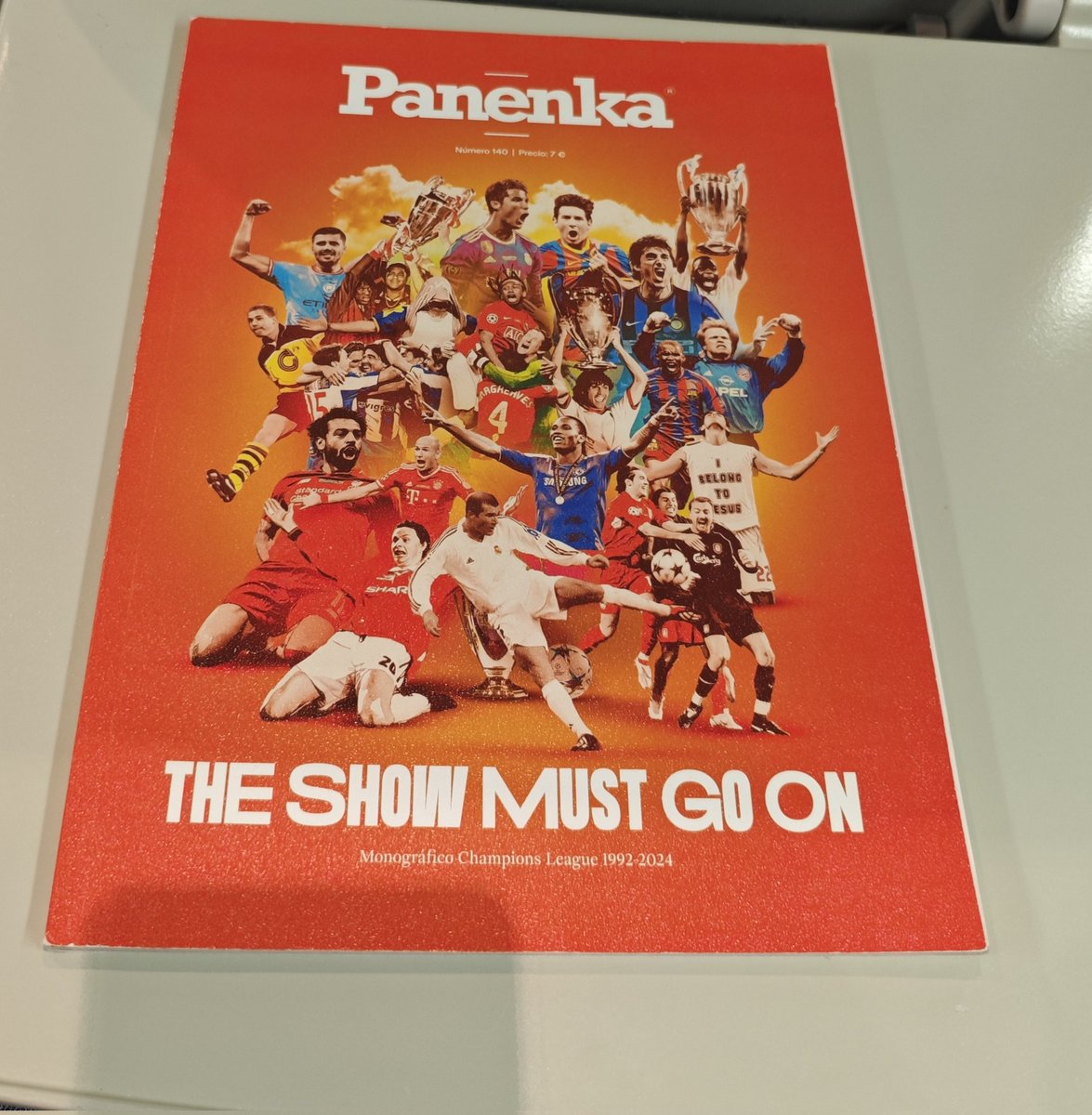 Muy aficionado a lecturas <a href="/RevistaPanenka/">Panenka</a> en mis viajes de tren.