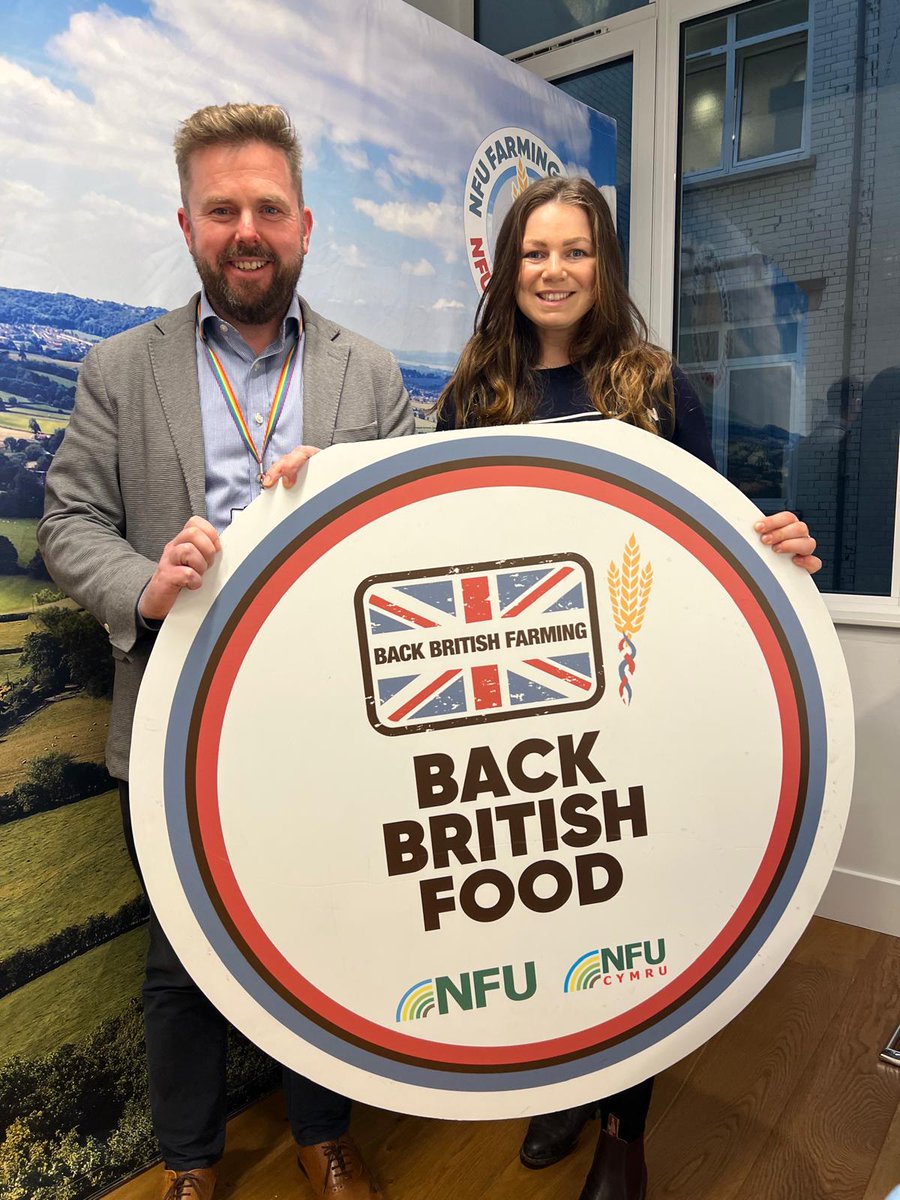 Earlier this week, a group of North members visited London as part of our Member Development programme. 
The group stopped by the NFU’s Westminster office for a lobbying and policy update and visited Parliament for a tour of the House of Commons and House of Lords.