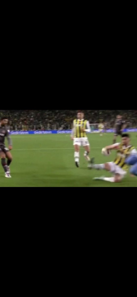 HasanYerli7774's tweet photo. @sema1903JK @bulentuslu1903 Buna da vermediler zamanında ağladın mı o zamanda https://t.co/s4stuPZ8px