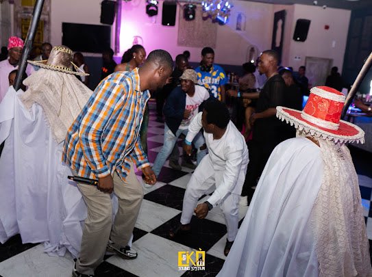 Dj_BreezyMillz's tweet photo. Thank you Lagos for rocking me &amp; the crew @EkoSoundSystem we’re definitely doing this again, watch this space! ⏳

#ekosoundsystem 🔥🦅🇳🇬 https://t.co/K1vQ2RcgNw