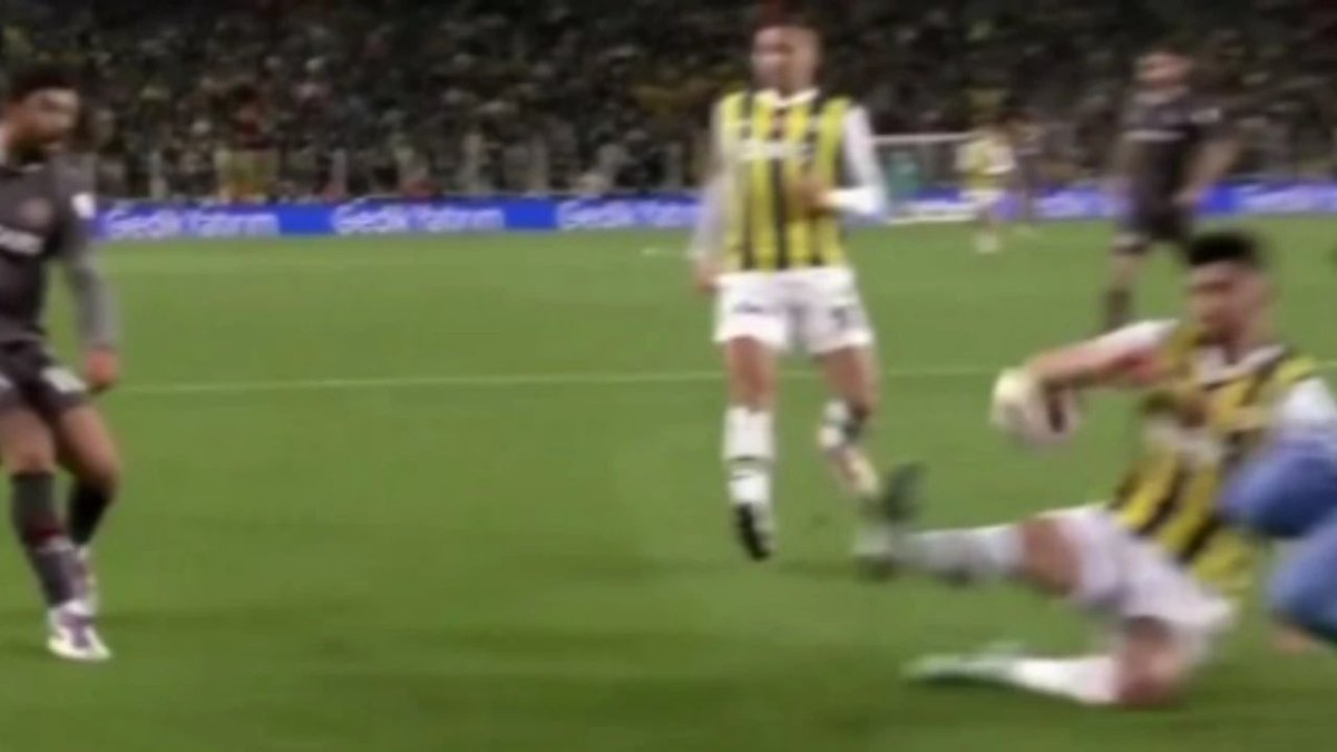 Arkadaşlar niye uzatıyorsunuz? Poziyon penaltı diyen her hesabın altına şu görseli atın geçin. Boş yere laf anlatmayın. Algılarına düşmeyin.