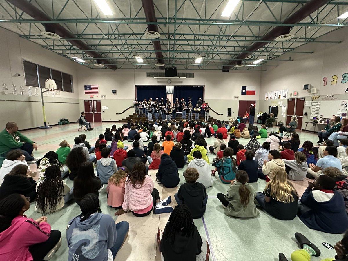 Foster Falcon Choir tweet media