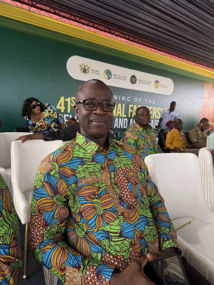 GSJasaw1's tweet photo. Happy National Farmers Day
Your efforts are crucial to Ghana's prosperity, and I'm committed to supporting initiatives that empower rural communities, boost productivity, and promote international trade.
To my farmers in Wa East and across Ghana, I stand in solidarity with you. https://t.co/Iq8mo55llh