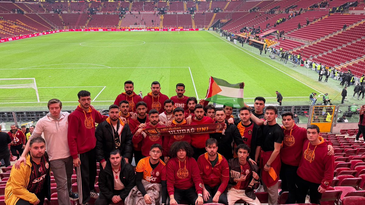 ARMAYA İNAN, TAKIMA GÜVEN!

GALATASARAY’ımızı samsunspor karşısında evimizde yalnız bırakmadık.

#ultrAslanUNI
#uAUNIULUDAG