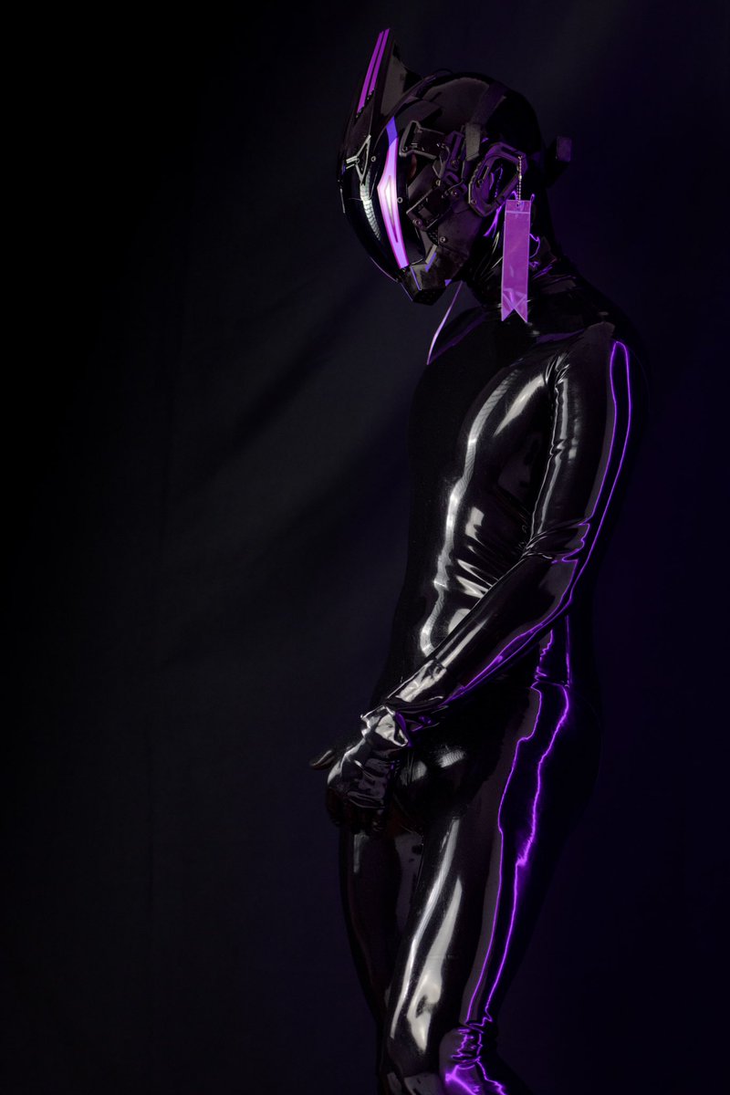 quietXuser tweet media