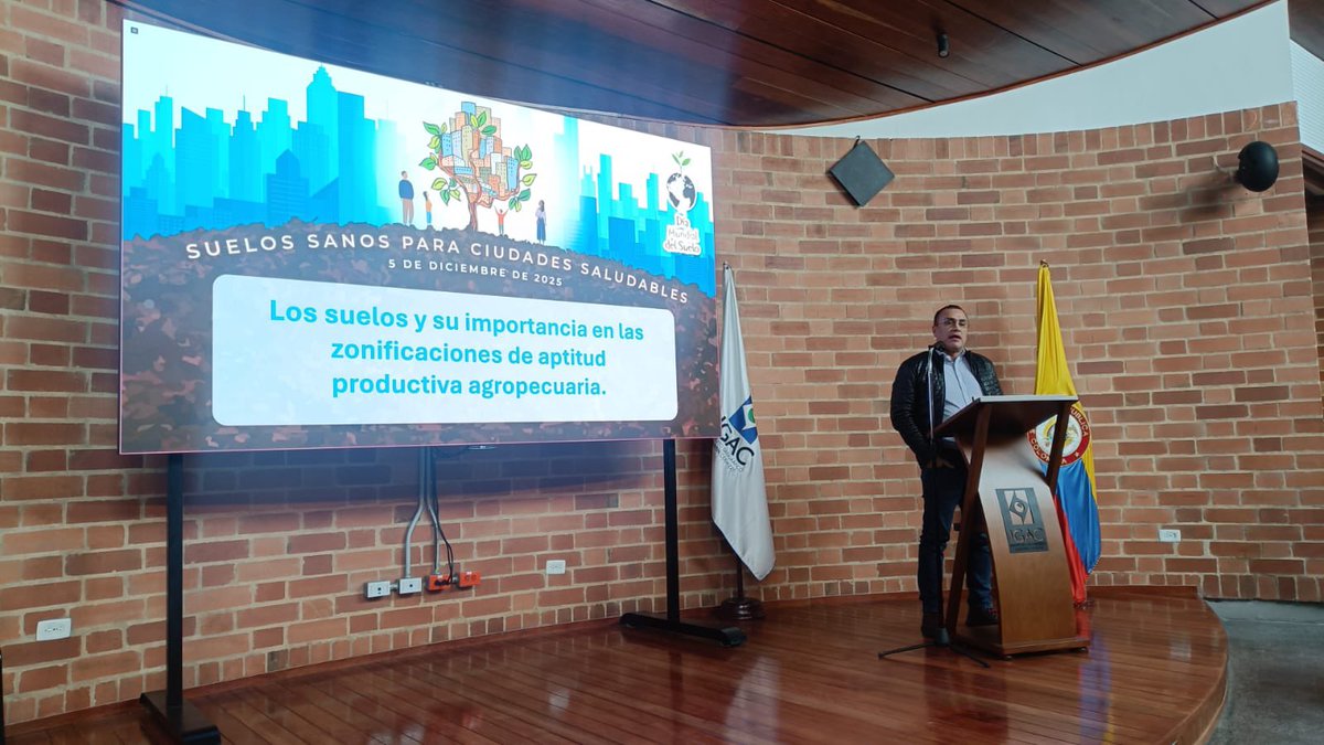 UPRAColombia's tweet photo. 🌱Este viernes, en la sede del @igacColombia l, en la  conmemoración del #DíaMundialDelSuelo 🍃🌿 la @UPRAColombia presenta la  Ponencia: Los suelos y su importancia en las zonificaciones de aptitud productiva 
Agropecuaria.  
Aquí se resalta la importancia del inventario de los suelos para realizar los instrumentos de política pública sectorial. 🌍
