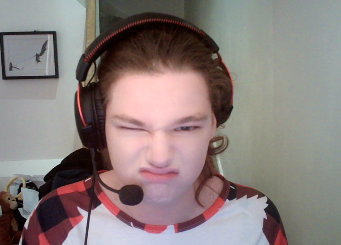 Just_Dexx's tweet photo. I'M DOING CHRISTMAS MAKEUP ON TWITCH COME JOIN ME!!! @ JUSTDEXLIVE https://t.co/Ux3Nq5k5bU
